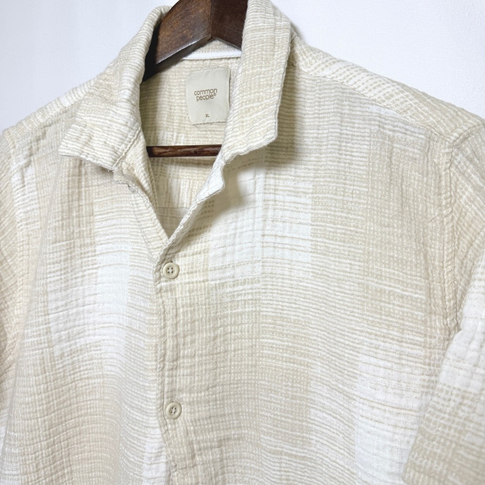 Common People Mens XL Textured Gauze Button Down Shirt Short Sleeve Cream Tan